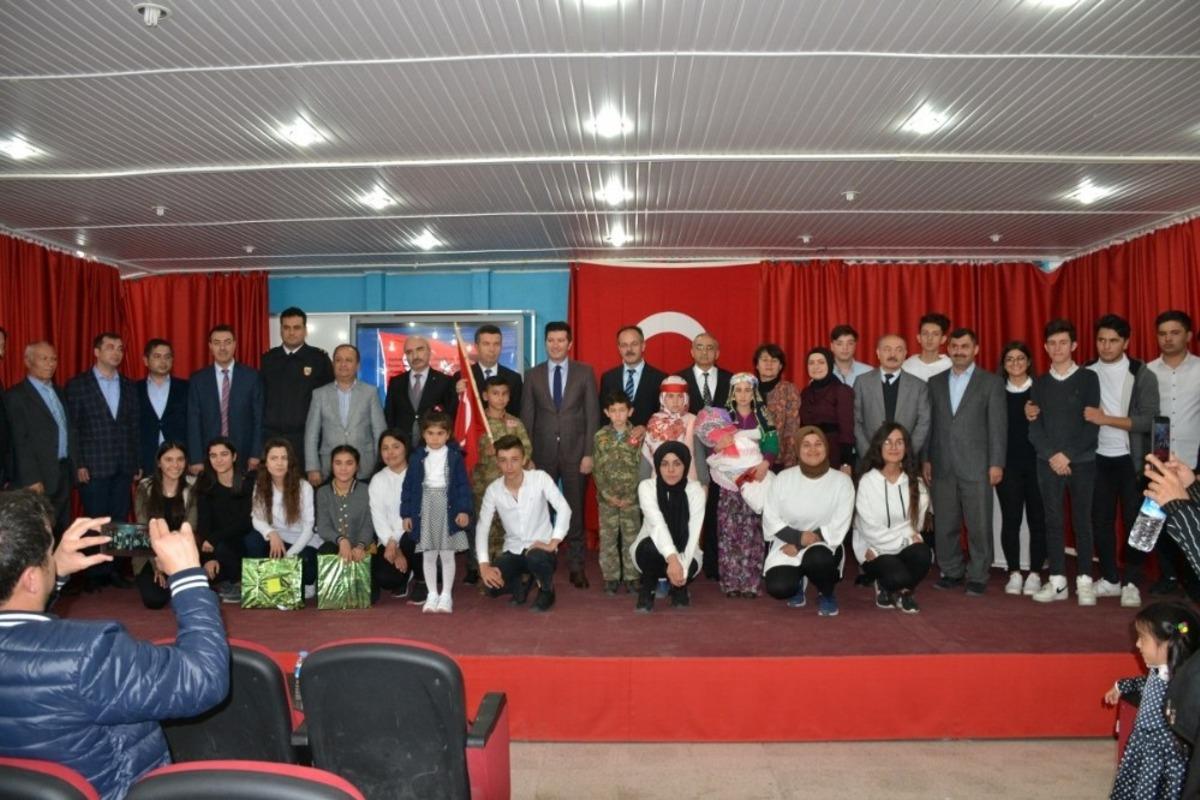 İstiklal Marşı&rsquo;nın Kabul&uuml; ve Mehmet Akif Ersoy&rsquo;u Anma G&uuml;n&uuml;