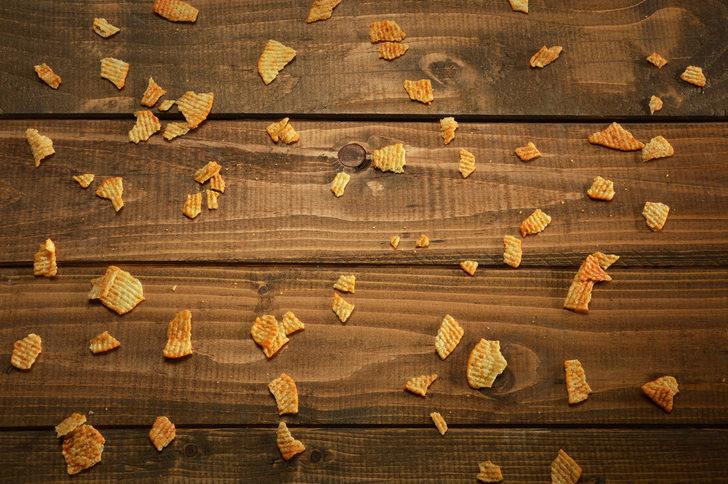 12- ARALIKLARDAKİ KIRINTILARI GÖZ ARDI ETMEK