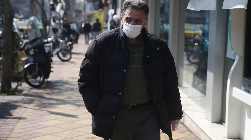 İran, koronavir&uuml;sle m&uuml;cadele i&ccedil;in IMF'den kredi talep etti