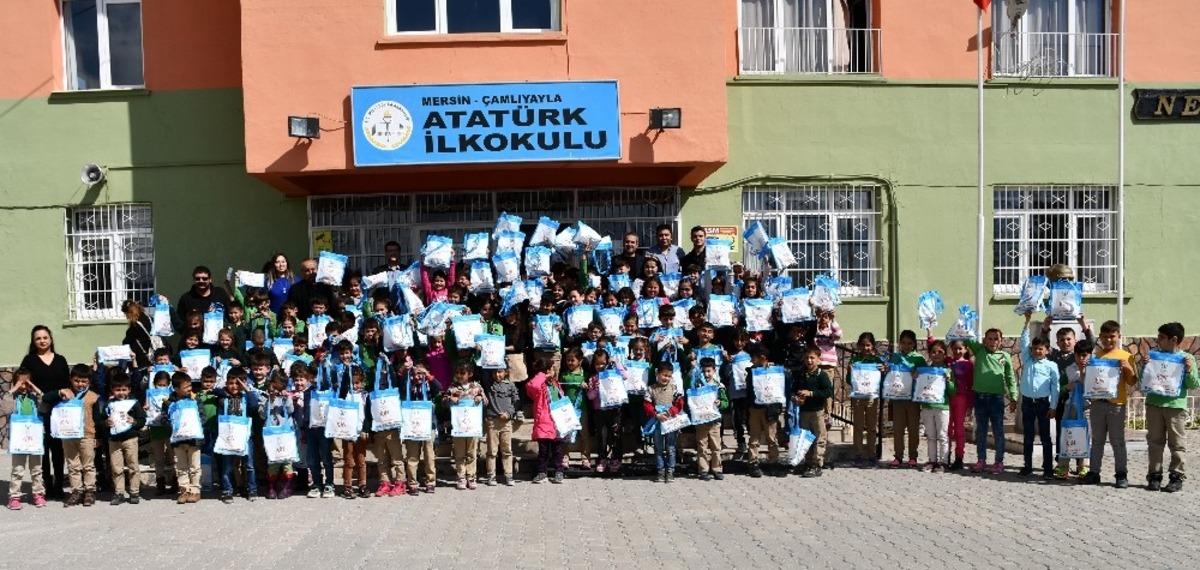 Suyun &ouml;nemi &ccedil;ocuklara anlatılıyor