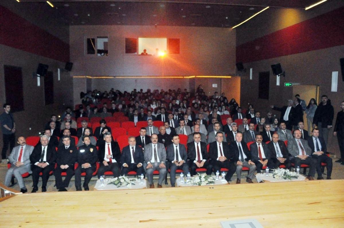 İstiklal Marşının kabul&uuml; kutlandı