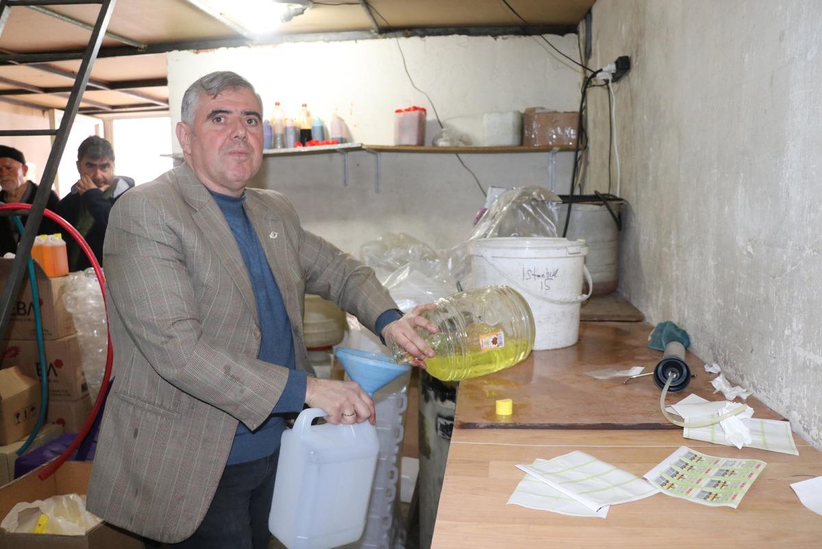 Koronavir&uuml;s satışı artırdı! 1 g&uuml;nde 6,5 ton kolonya sattı