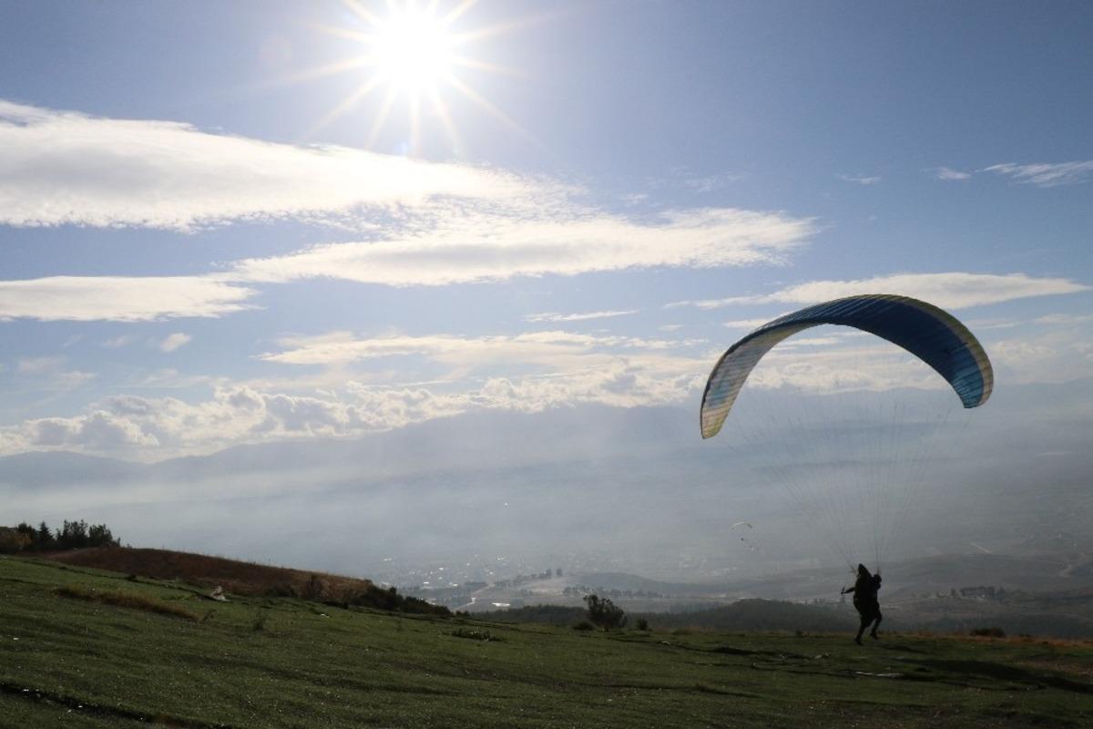 Pamukkale&rsquo;de u&ccedil;uş izinleri artık belediyeden alınacak