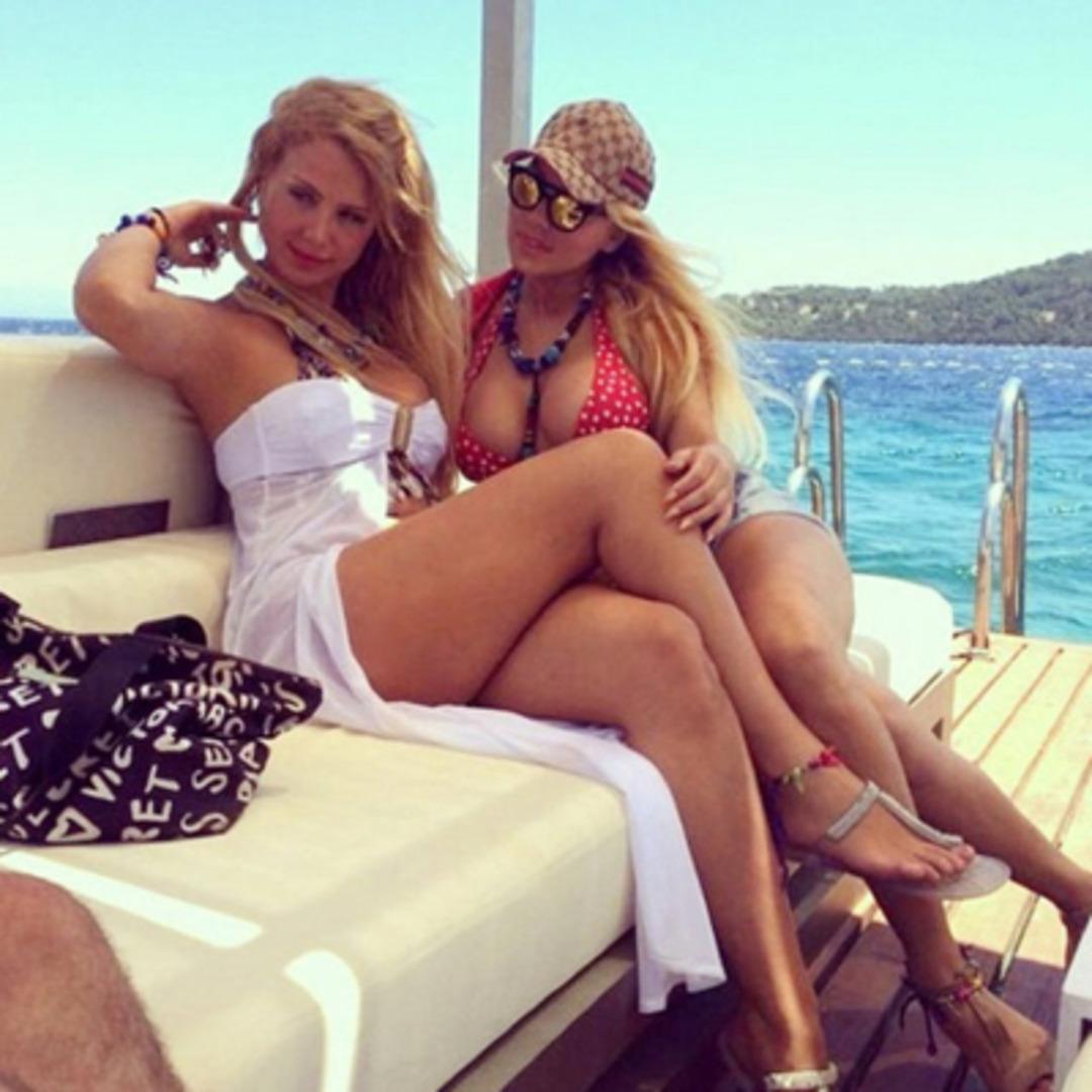 'Ciciş'ten transparan mayo