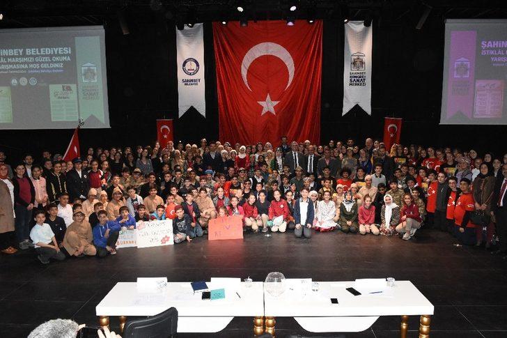 Şahinbeyli öğrenciler İstiklal Marşını güzel okumak için yarıştı G1