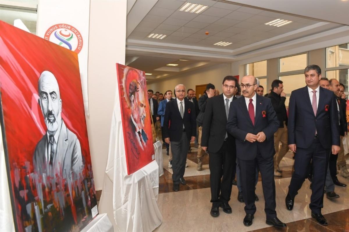 Demirtaş: "İstiklal Marşımız istiklalimizin sembol&uuml;, istikbalimizin teminatıdır"