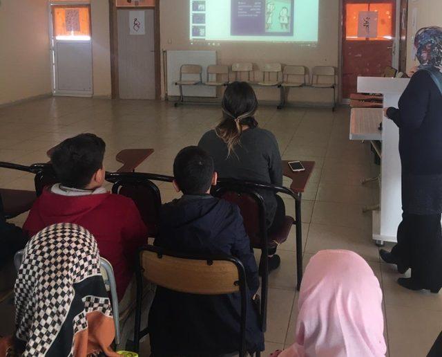 Öğrencilere korona virüsü, temizlik ve hijyen semineri verildi