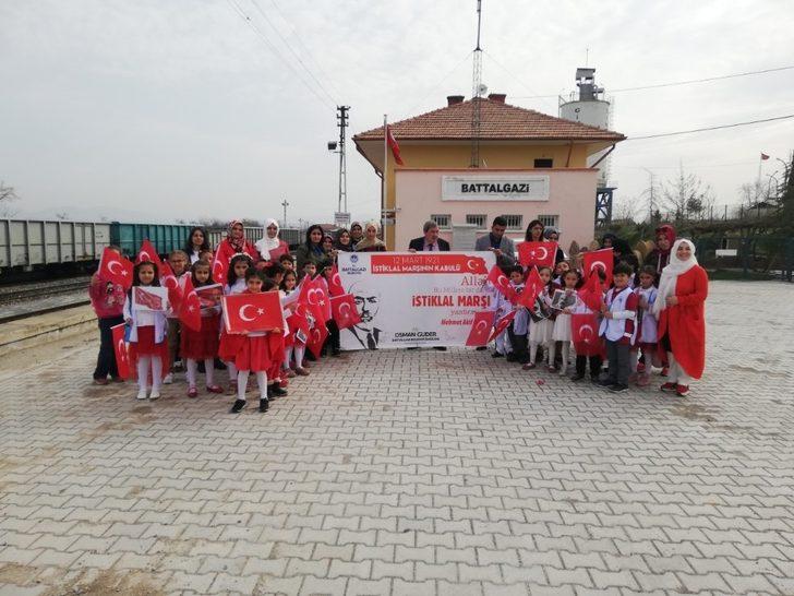 Minik öğrencilere tren yolculuğu G1