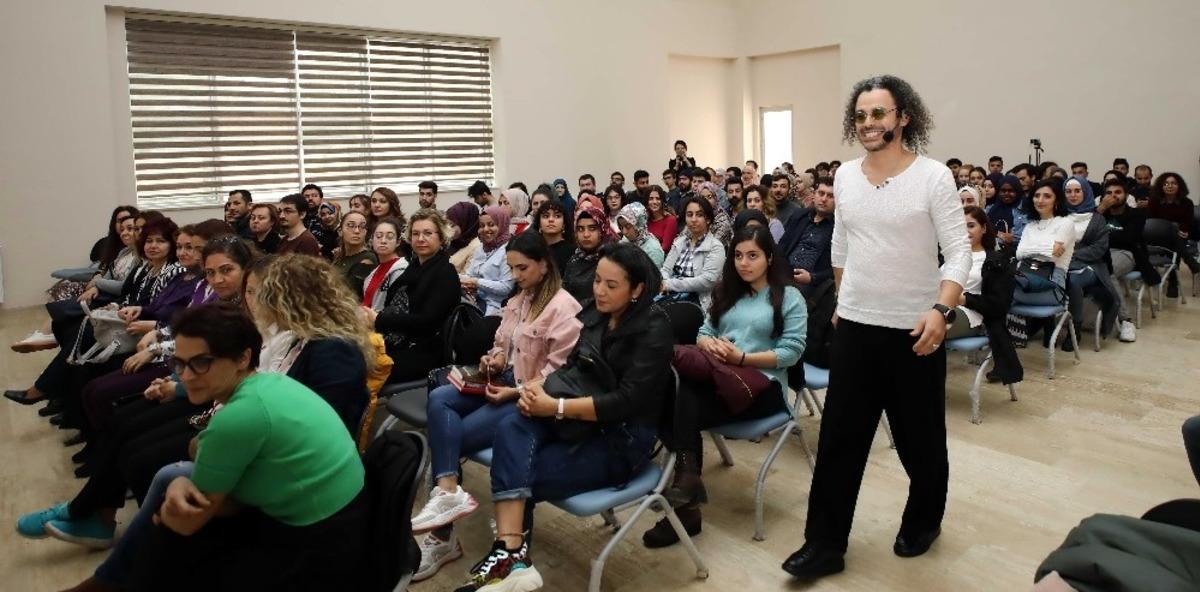 GA&Uuml;N&rsquo;de stres y&ouml;netimi konulu seminer verildi