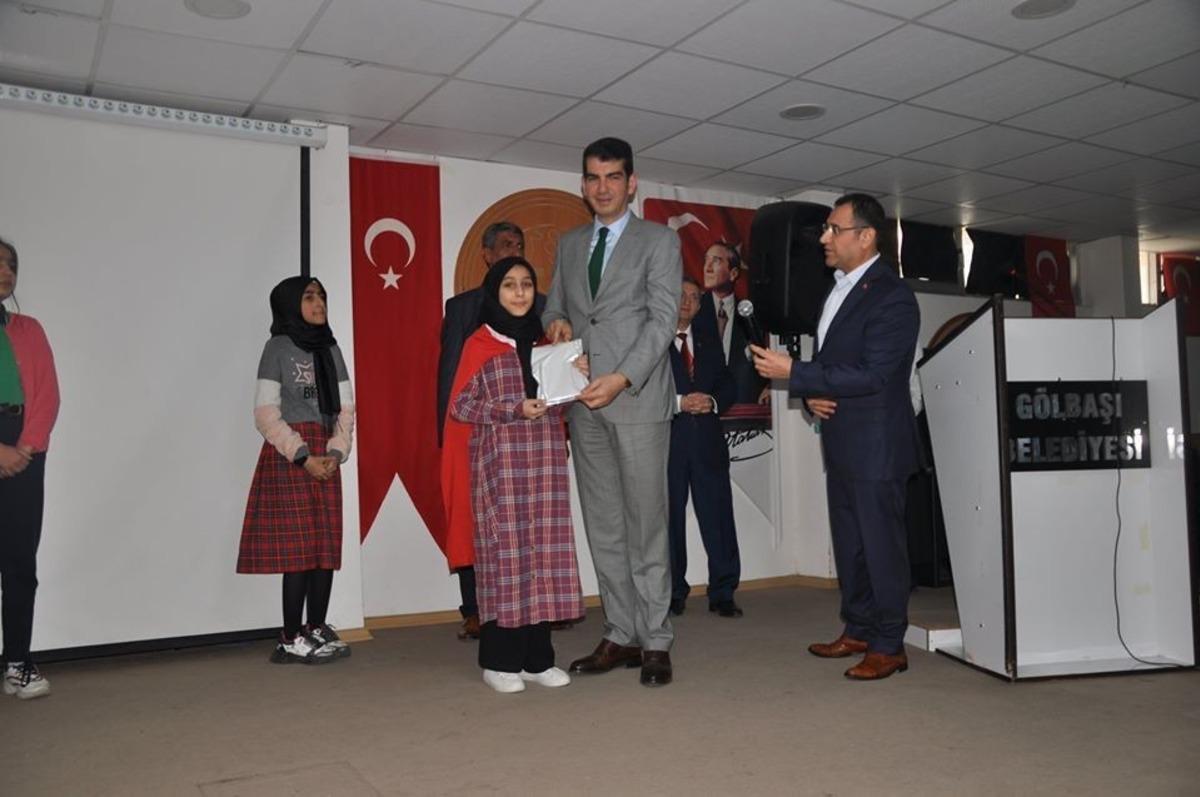 G&ouml;lbaşı il&ccedil;esinde İstiklal Marşının kabul&uuml; kutlandı