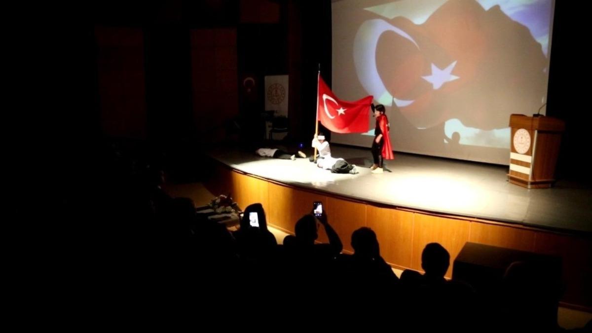 Tunceli&rsquo;de İstiklal Marşı&rsquo;nın kabul&uuml;n&uuml;n 99. yılı kutlandı