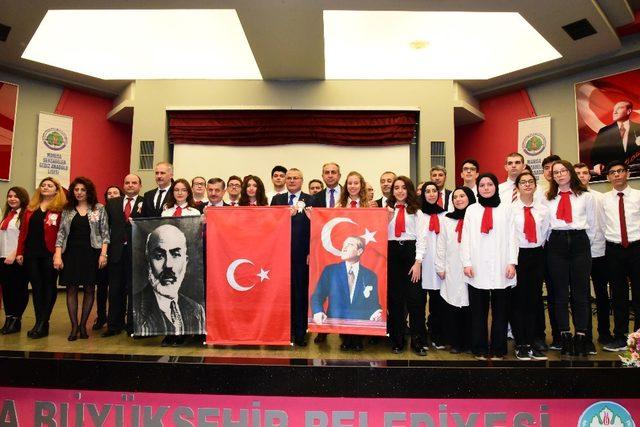 Gediz Anadolu Lisesinden muhteşem program