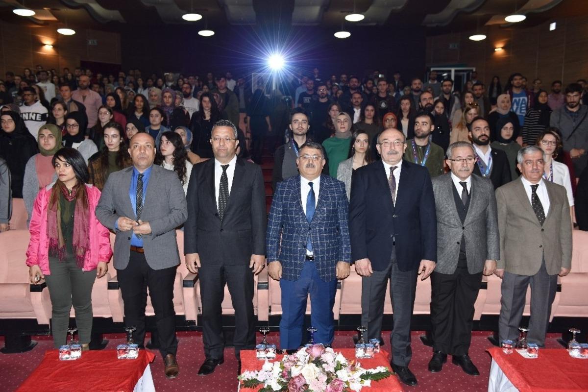 D&Uuml; 11. uluslararası arkeoloji sempozyumuna ev sahipliği yaptı