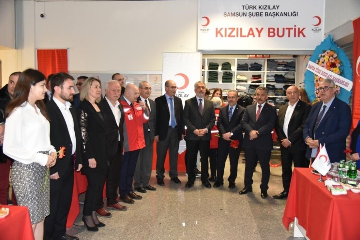 36. Kızılay &Ouml;ğrenci Butik Mağazası OM&Uuml;&rsquo;de a&ccedil;ıldı