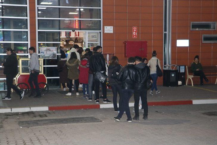 Zonguldak otogarında üniversitelerin tatil yoğunluğu G2