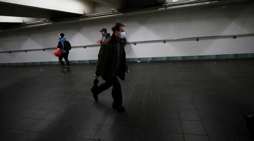 ABD i&ccedil;in en k&ouml;t&uuml; koronavir&uuml;s salgını senaryosu: 214 milyon kişiyi etkilenebilir