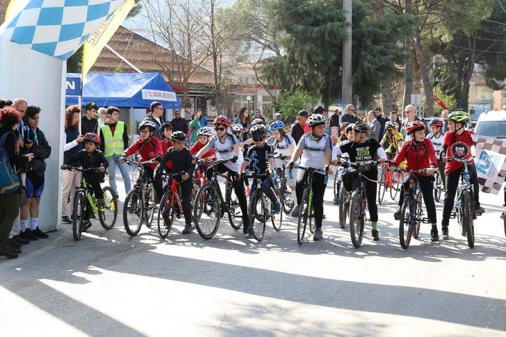 Pedalları Koçarlı’da çevirdiler G1