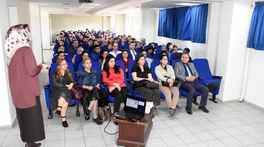 Adliye personeline koronavir&uuml;sten korunma yolları anlatıldı