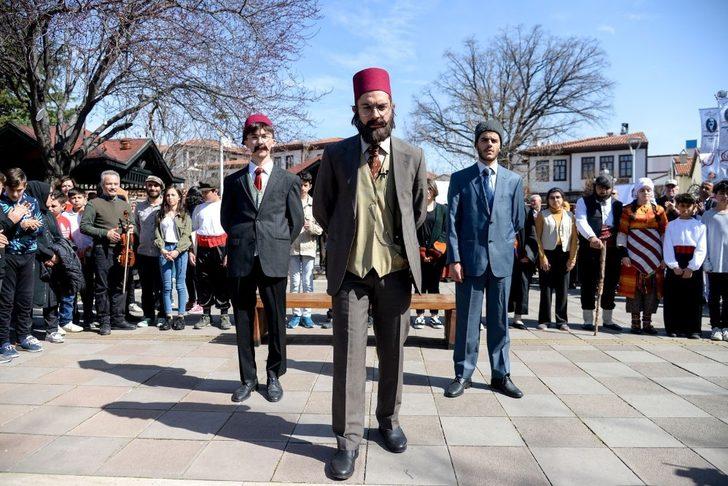 Hamamönü Sokaklarında İstiklal Tiyatrosu G3