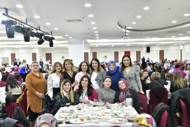 Mamak Belediyesinden kadınlara özel kahvaltı