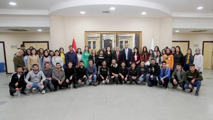 Akay: "Biz size, siz insanlığa yardım edeceksiniz" G2