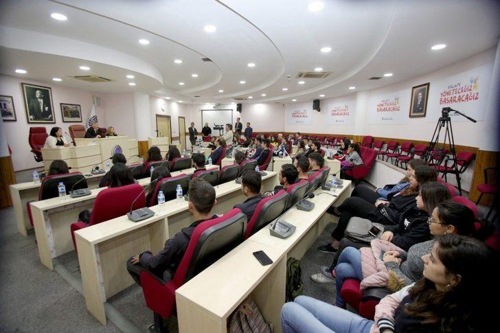 Akay: "Biz size, siz insanlığa yardım edeceksiniz" G3