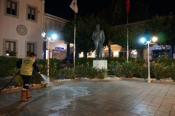 Bodrum sokakları köşe bucak dezenfekte ediliyor G2
