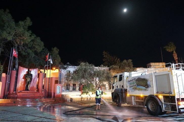 Bodrum sokakları köşe bucak dezenfekte ediliyor G3