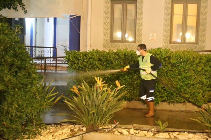 Bodrum sokakları köşe bucak dezenfekte ediliyor G5