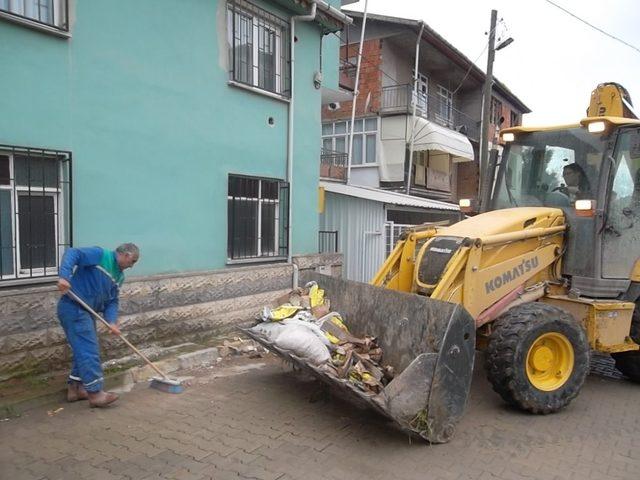 Kartepe Belediyesi’nden moloz uyarısı