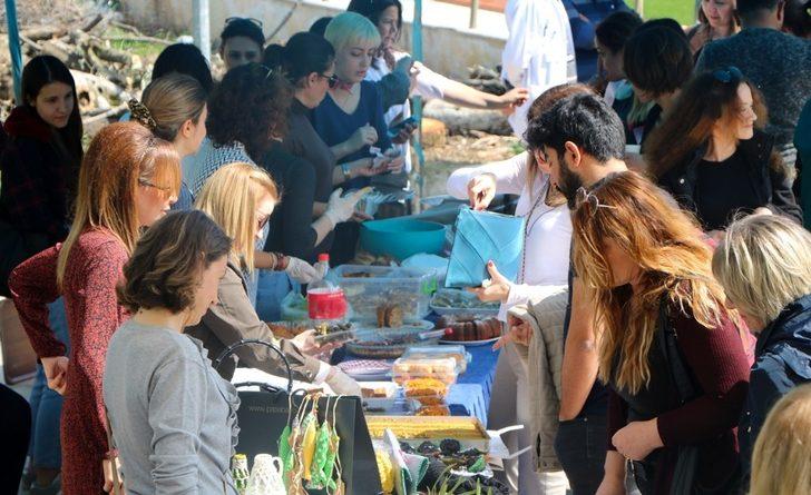 ADÜ Tıp Fakültesi öğrencilerinin yararına etkinlik düzenlendi G2