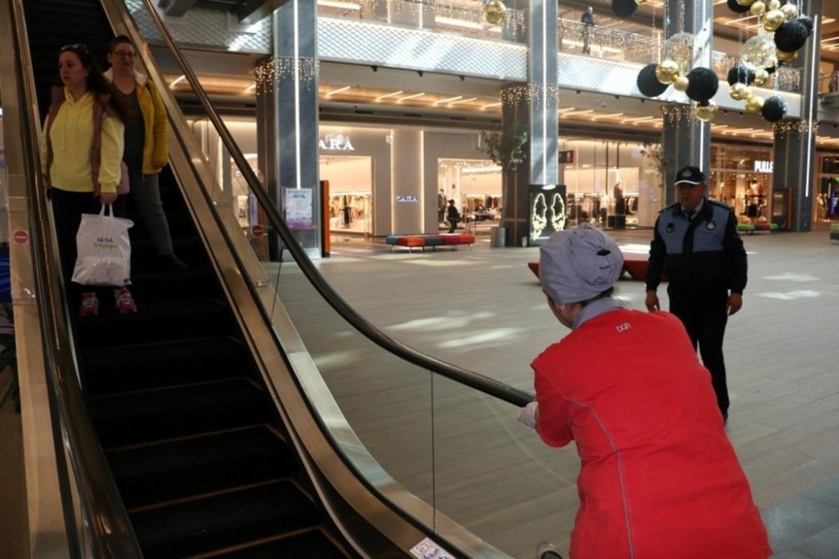 Kartal Belediyesinden korona vir&uuml;s&uuml; denetimi