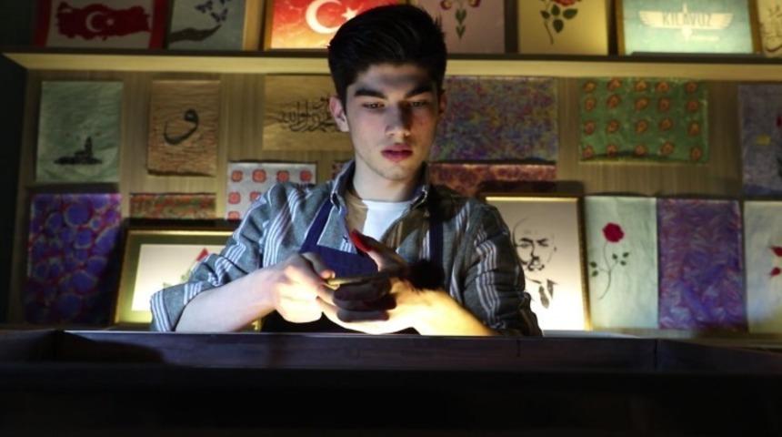 Akademi Lise &ouml;ğrencilerinin İstiklal Marşı paylaşımı beğeni aldı