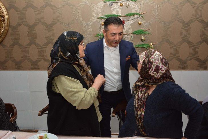 DTO Yönetimi, Huzurevi sakinlerini ziyaret etti G1