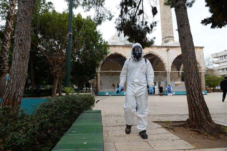 Yaşlı ve komşu evleri tatil edildi konserler ertelendi G5