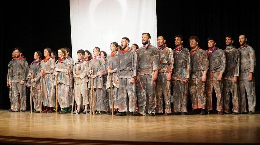 Sui Generis Tiyatro&rsquo;dan &lsquo;Mill&icirc; M&uuml;cadele&rsquo;nin 100. Yılına&rsquo; &ouml;zel tiyatro oyunu