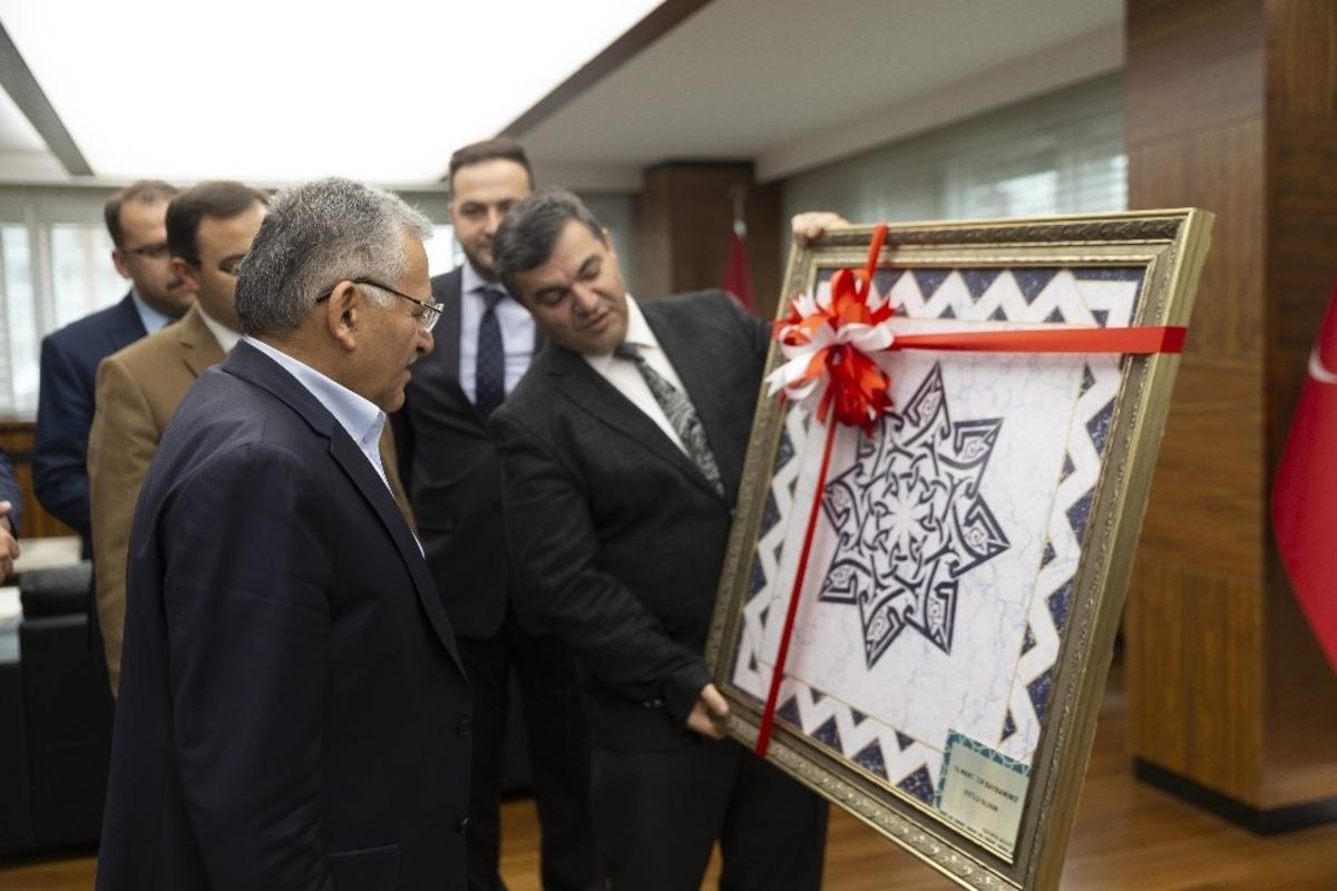 KAYMEK A.Ş.&rsquo;den Başkan B&uuml;y&uuml;kkılı&ccedil;&rsquo;a Tıp Bayramı ziyareti