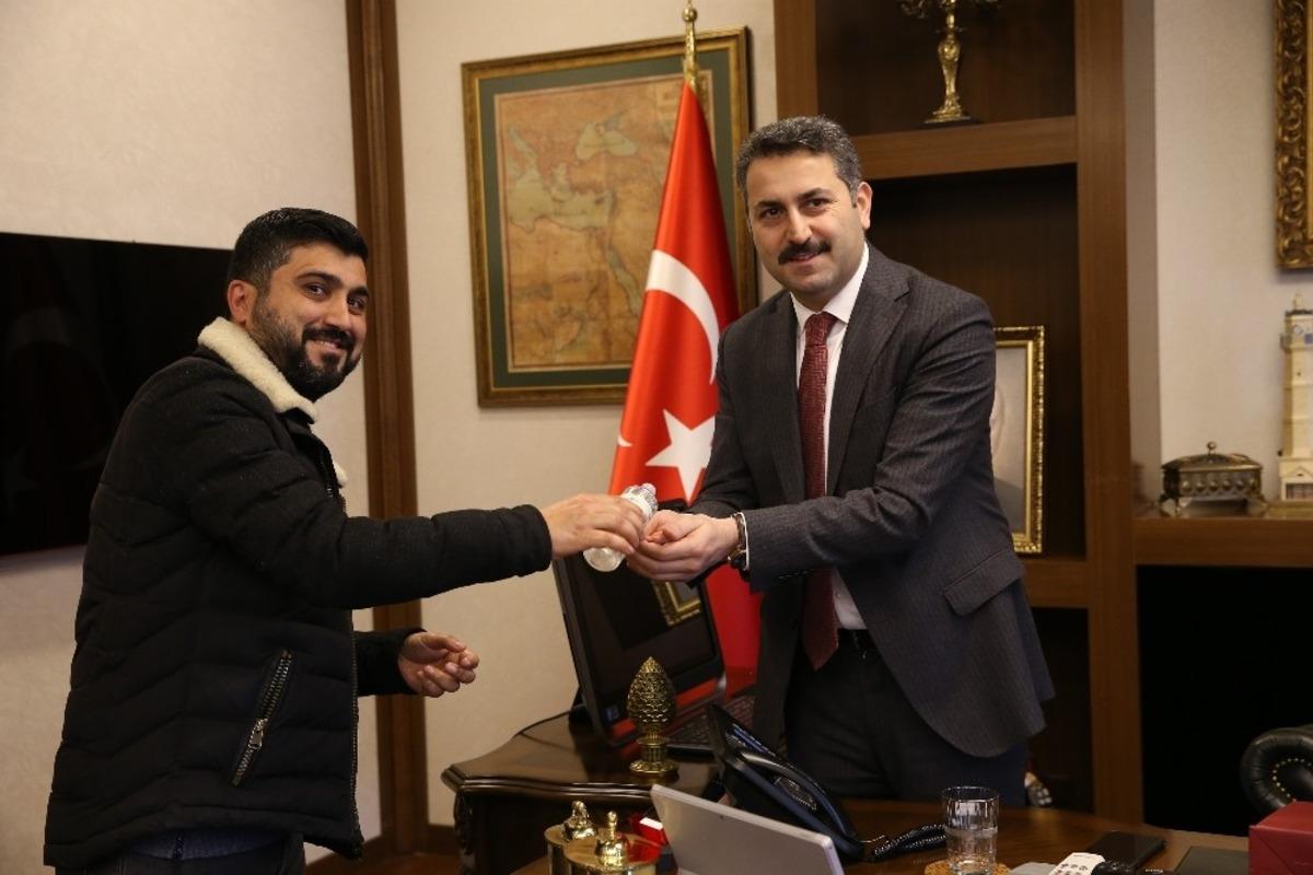 Başkan Eroğlu: &ldquo;Toplantılardan uzak durmak &ouml;nemli&rdquo;