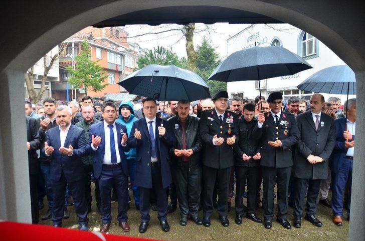 Kazada ölen Samsunlu uzman onbaşı toprağa verildi G3