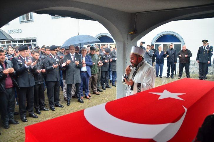 Kazada ölen Samsunlu uzman onbaşı toprağa verildi G4