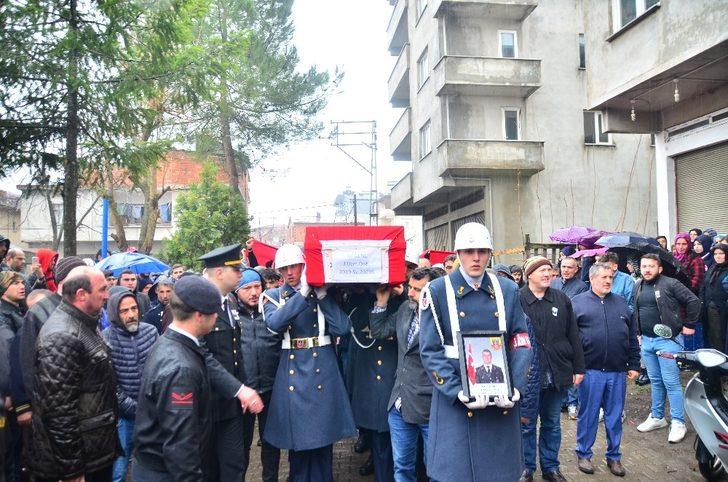 Kazada ölen Samsunlu uzman onbaşı toprağa verildi G5