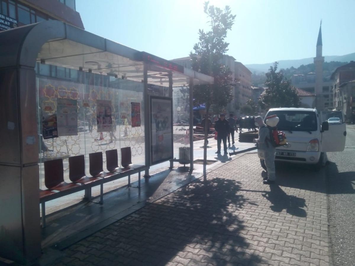 Devrek Belediyesi dezenfekte &ccedil;alışmalarına başladı