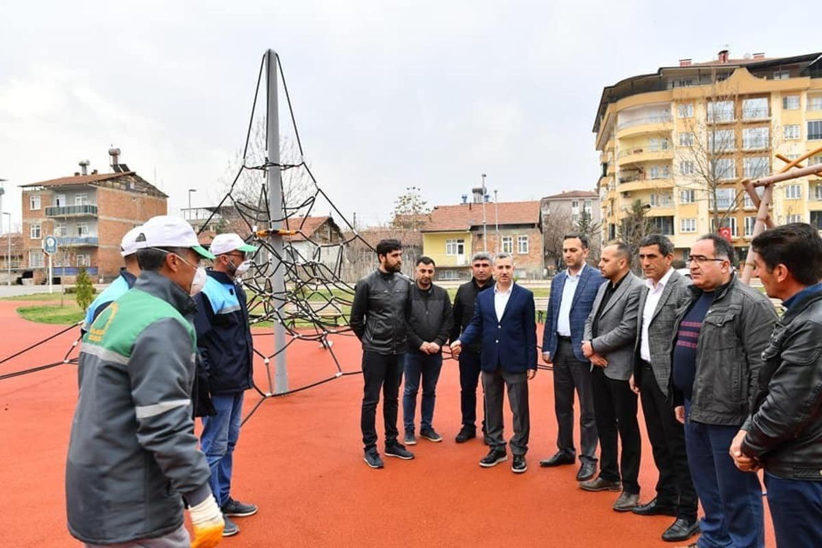 Başkan &Ccedil;ınar,  oyun gruplarının dezenfekte &ccedil;alışmalarını yerinde inceledi