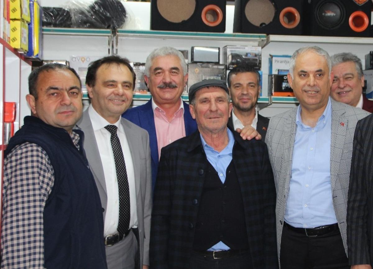 Başkan Şahin ve Yaman, K&uuml;&ccedil;&uuml;k Sanayi Sitesi&rsquo;nde bir işyeri a&ccedil;ılışına katıldı