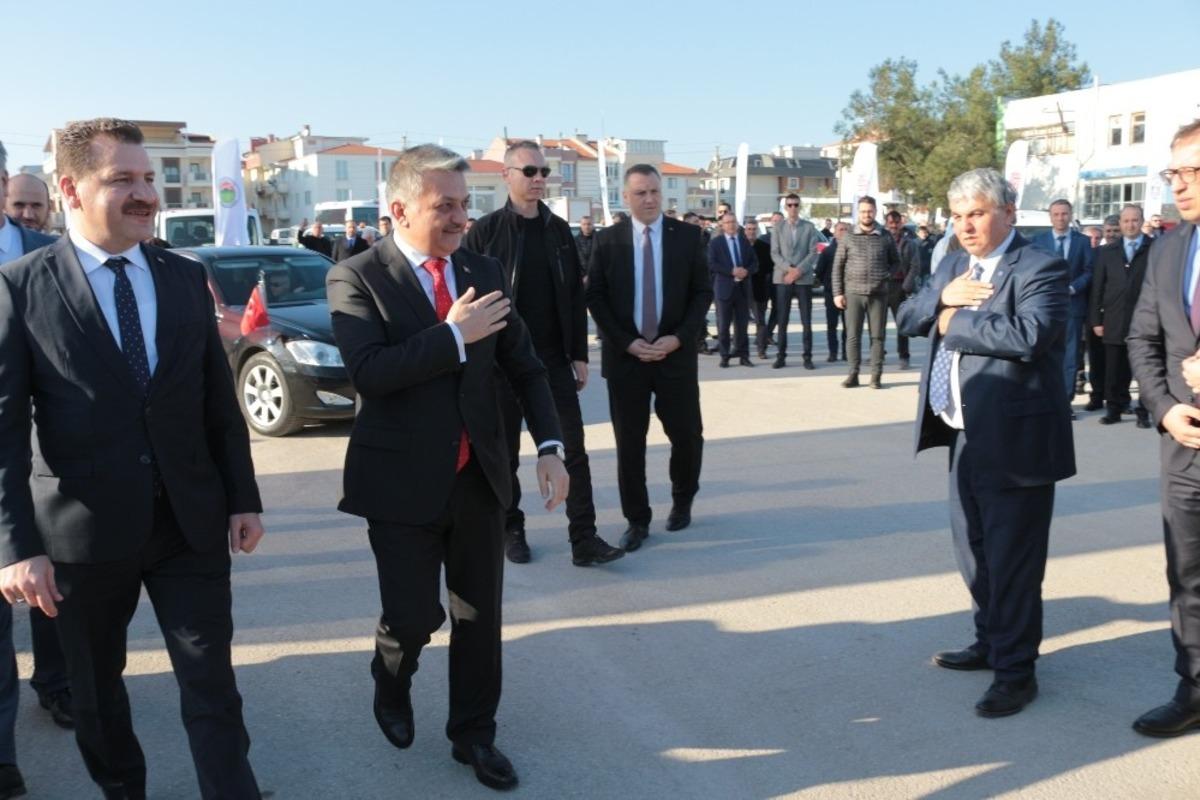 Balıkesir Valisi Yazıcı vir&uuml;se karşı tedbirli