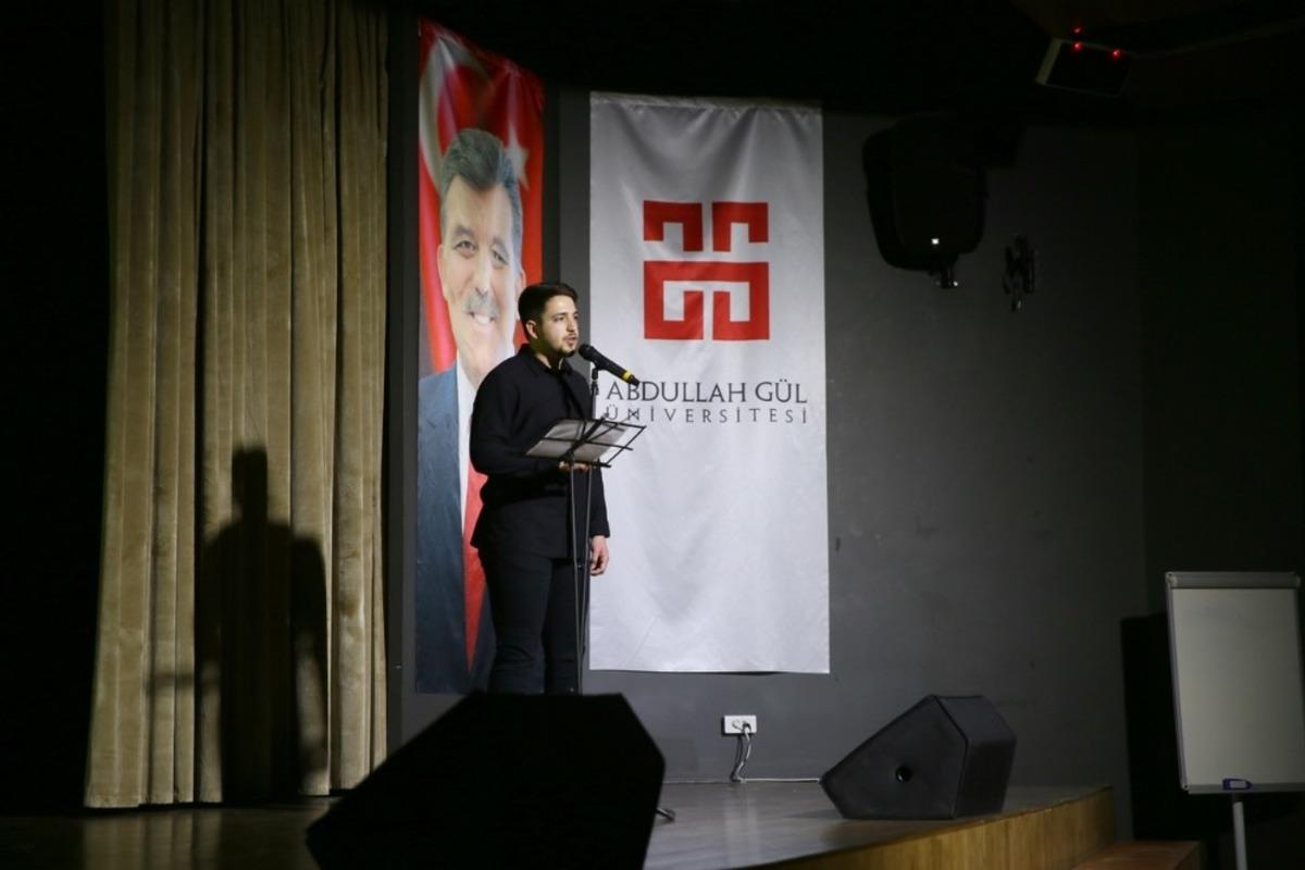 AG&Uuml;&rsquo;de Şehitleri Anma Programı