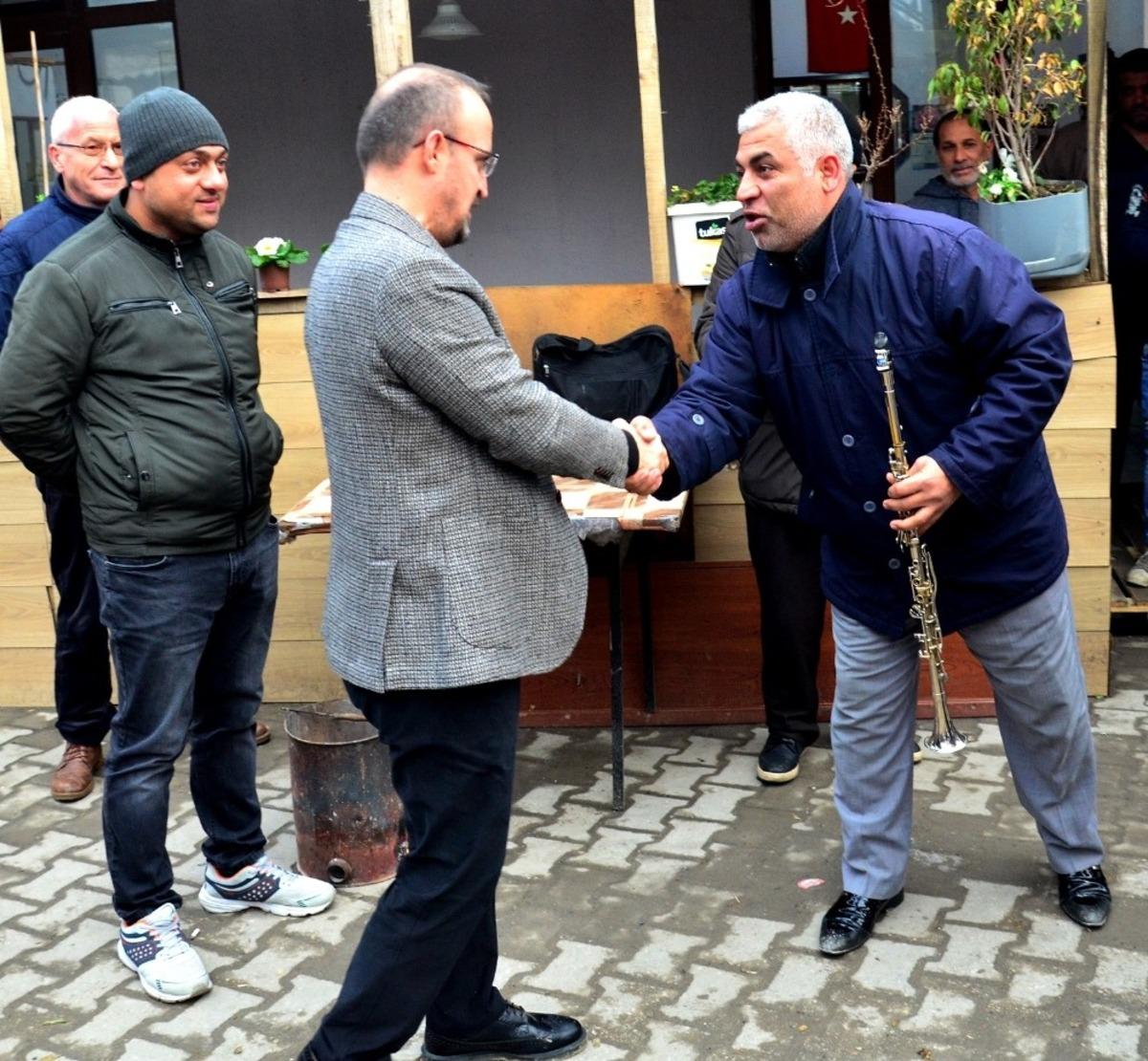 AK Partili Turan&rsquo;dan Romanlar G&uuml;n&uuml; mesajı