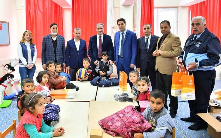 Mahalle toplantısı düzenlenip okul ziyaret edildi G3