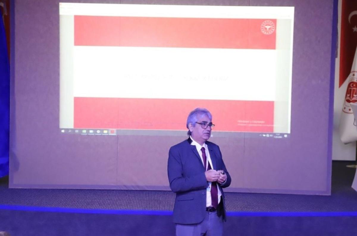 Fo&ccedil;a A&ccedil;ık Ceza İnfaz Kurumunda koronavir&uuml;s semineri