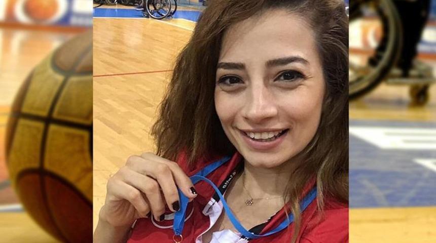 Milli sporcumuz Selin Şahin, koronavir&uuml;s sebebiyle İtalya'da karantinada